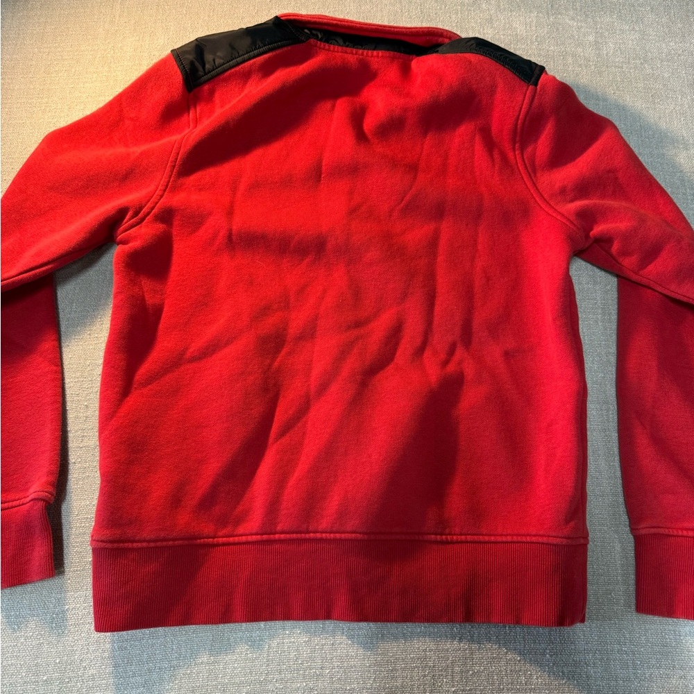 Michael Kors Men’s Red Half-Zip Fleece with Black Shoulder Panels - Picture 4 of 4